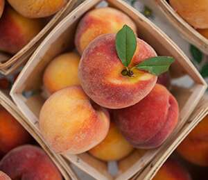 Assorted peaches